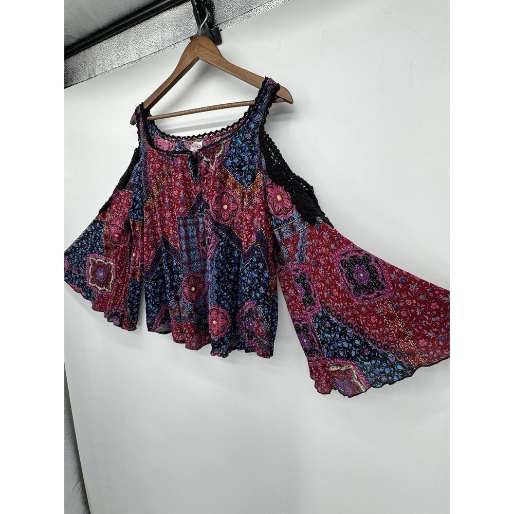 Bila Cold Shoulder XL Floral Crochet Shoulder Trim Bell Sleeve Boho Festival - Picture 4 of 10